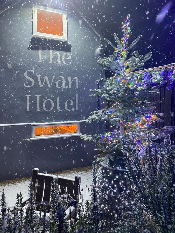 Swan Hotel By Greene King Inns Thaxted Exterior foto